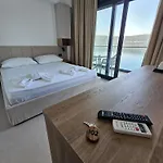 Lezenic M * Neum