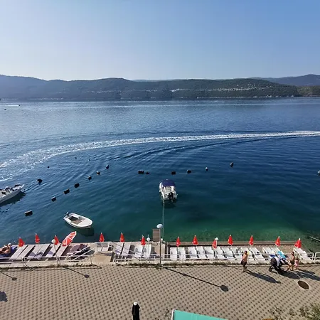 Lezenic M ゲストハウス *