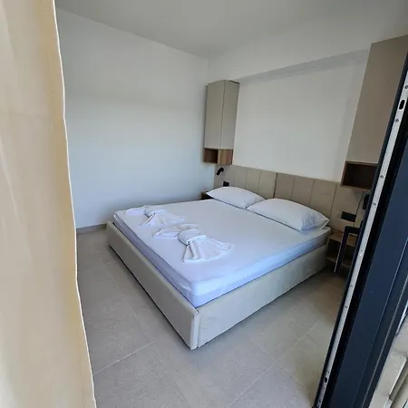 Lezenic M ゲストハウス