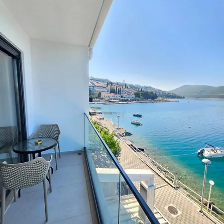 ゲストハウス Lezenic M *