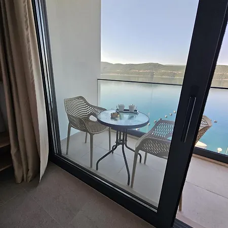 Lezenic M ゲストハウス *